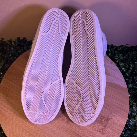 🔥 NIKE BLAZER MID ‘77 VINTAGE WHITE PINK WONENS SHOES SIZE 8.5 CZ1055-100 - Picture 8 of 10